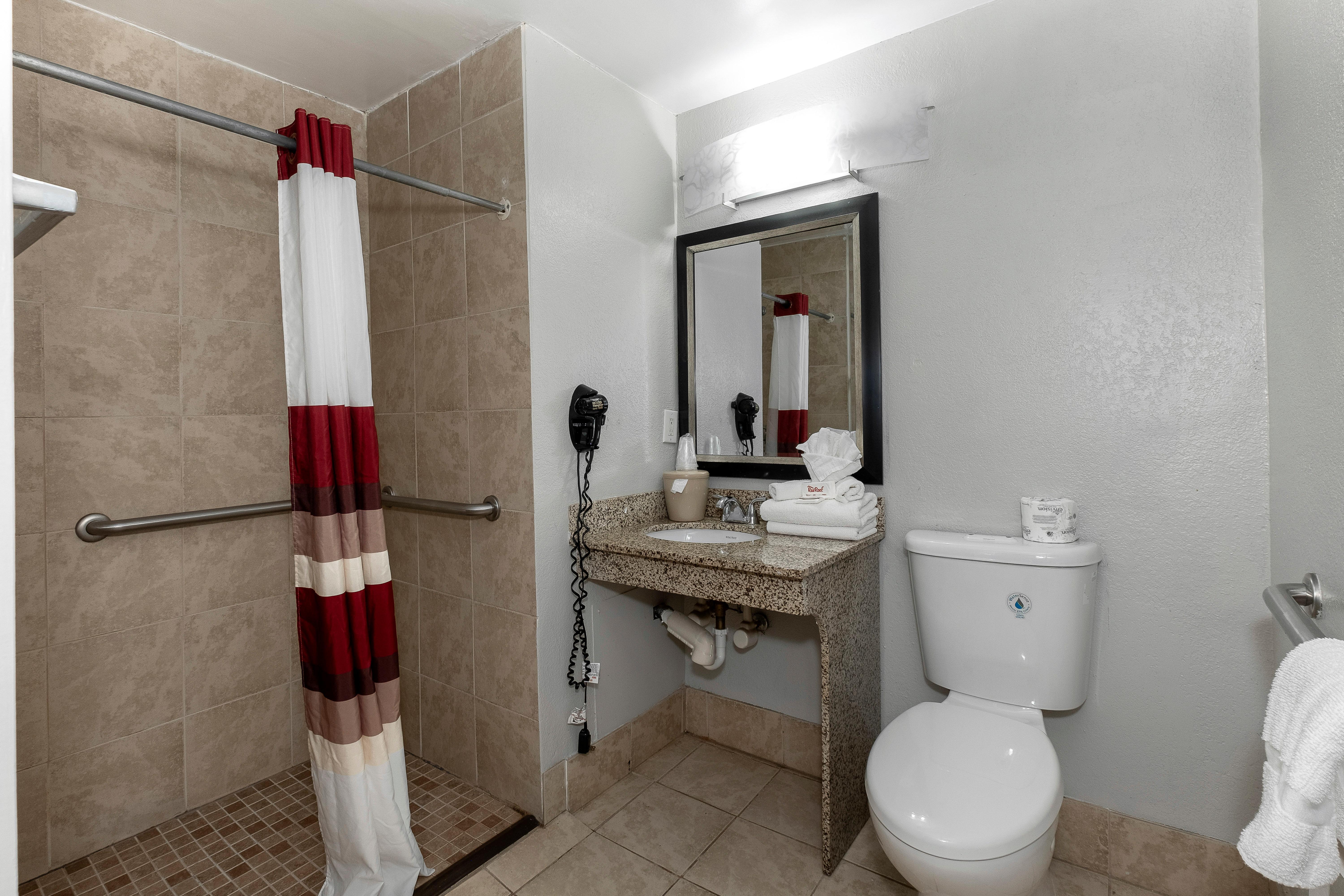 Red Roof Inn Raleigh North-Crabtree Mall-Lenovo Center Esterno foto