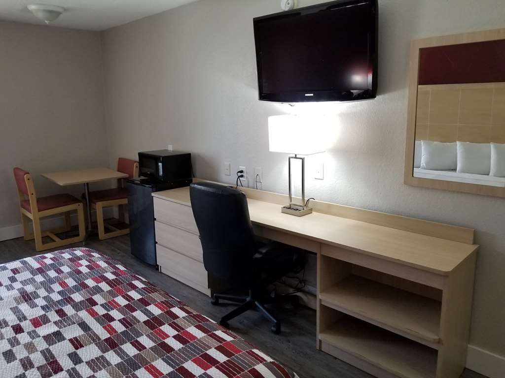 Red Roof Inn Raleigh North-Crabtree Mall-Lenovo Center Camera foto